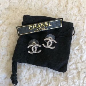 Chanel CC earrings